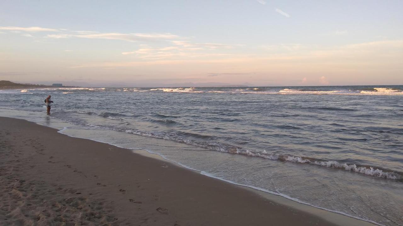 Urbanizacion Puerto Romano - Playa La Mata  Eksteriør billede