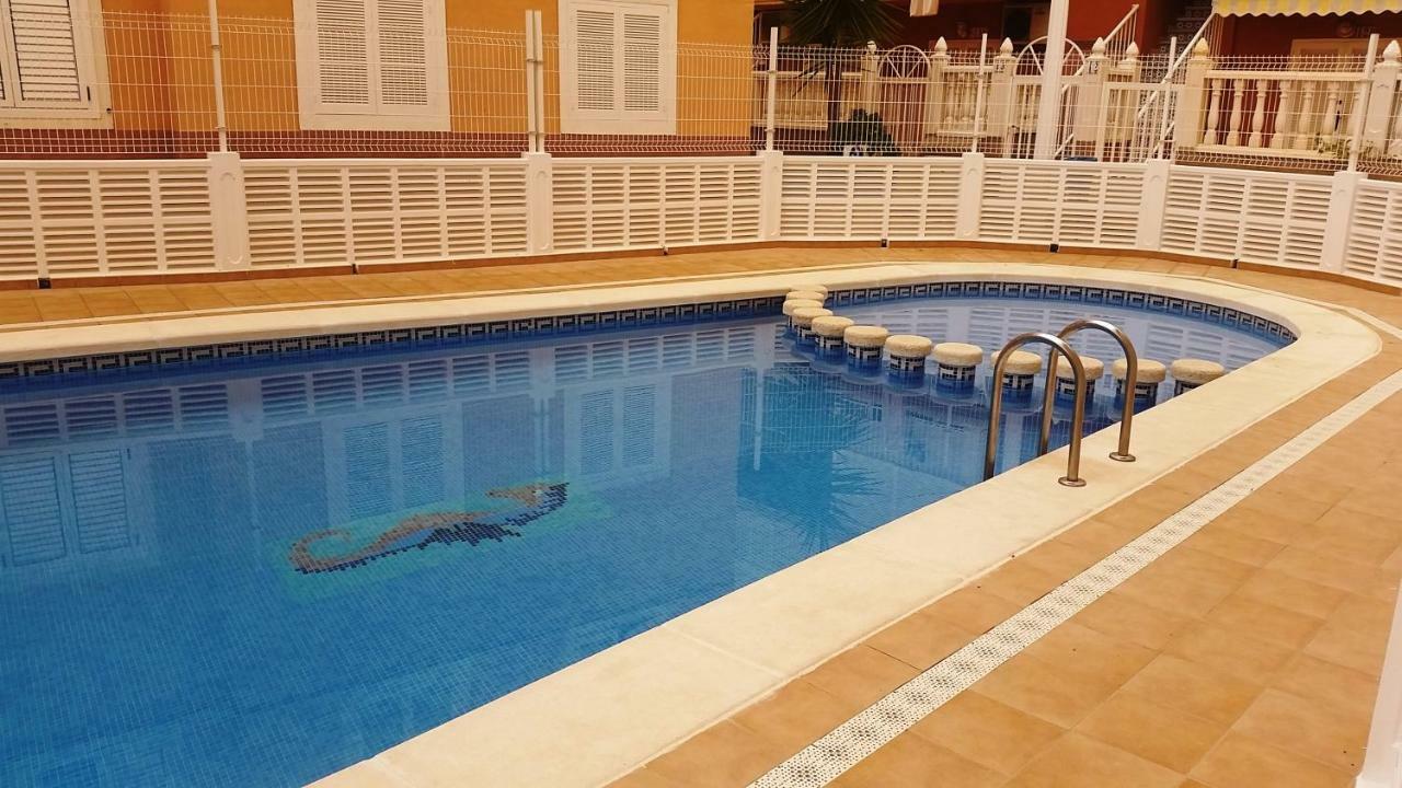 Urbanizacion Puerto Romano - Playa La Mata  Eksteriør billede